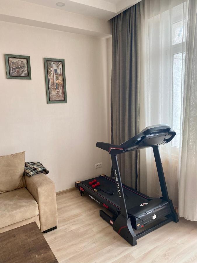 B-Lax Apartment Tbilisi Eksteriør bilde