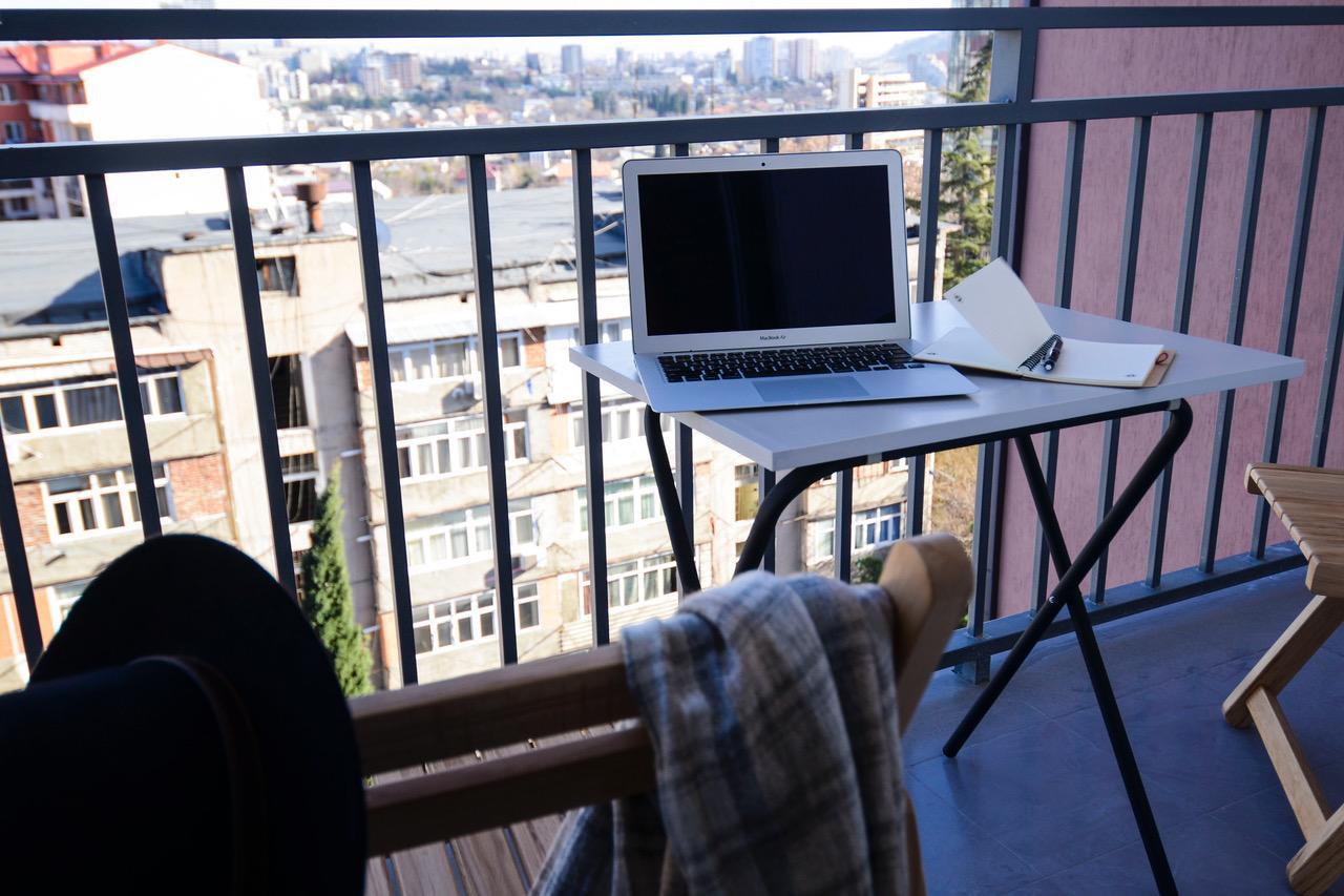 B-Lax Apartment Tbilisi Eksteriør bilde